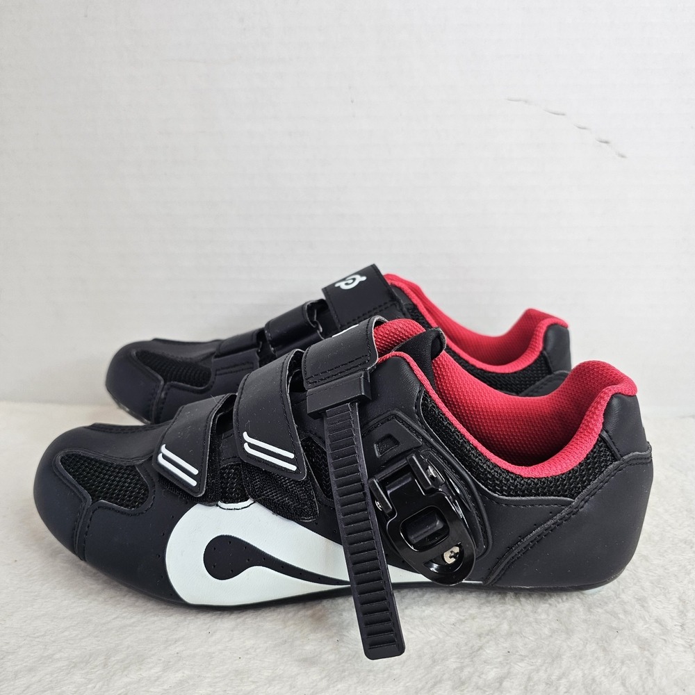 Peloton bike shoes Women's Size US 8.5 UK 39 - Picture 1 of 8